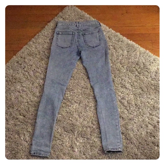BULLHEAD Acid Wash Skinny Jeans - Picture 3 of 4